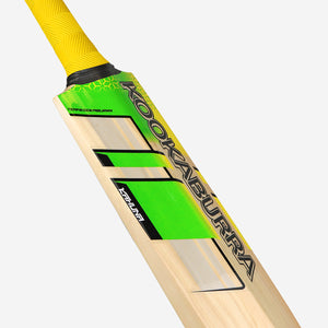 KOOKABURRA KAHUNA PRO 8.1 JUNIOR KASHMIR CRICKET BAT