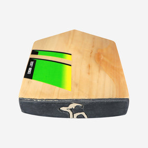 KOOKABURRA KAHUNA PRO 8.1 JUNIOR KASHMIR CRICKET BAT