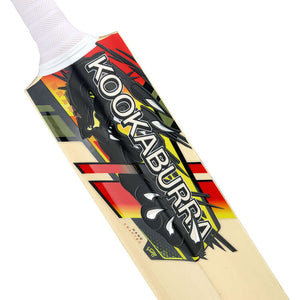 Kookaburra Beast Pro 8.1 Junior Cricket Bat